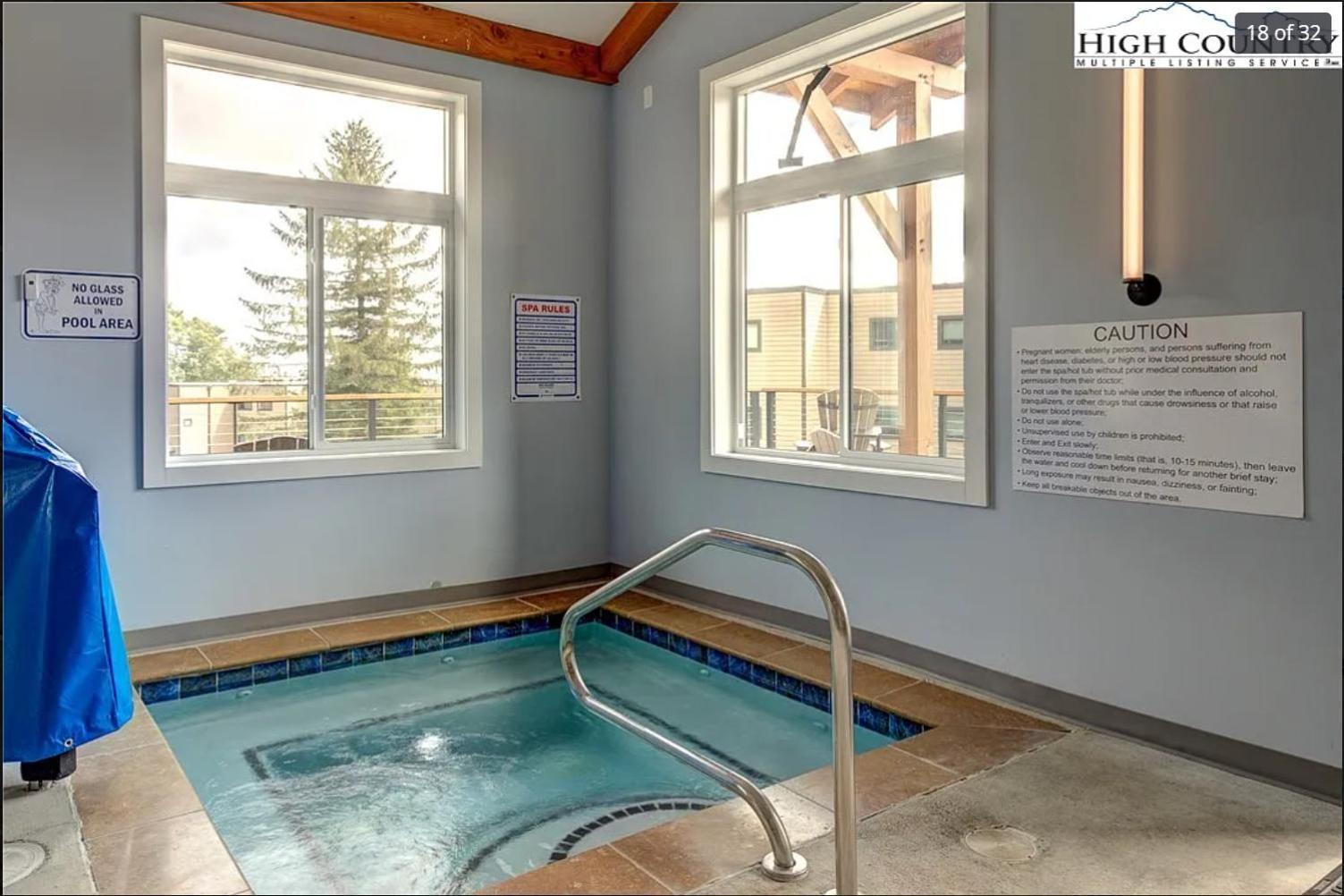 The Sugar Suite - Renovated With A View! Ac! Pool, Hot Tub, Sauna, Gym, Ev Sugar Mountain Exterior photo