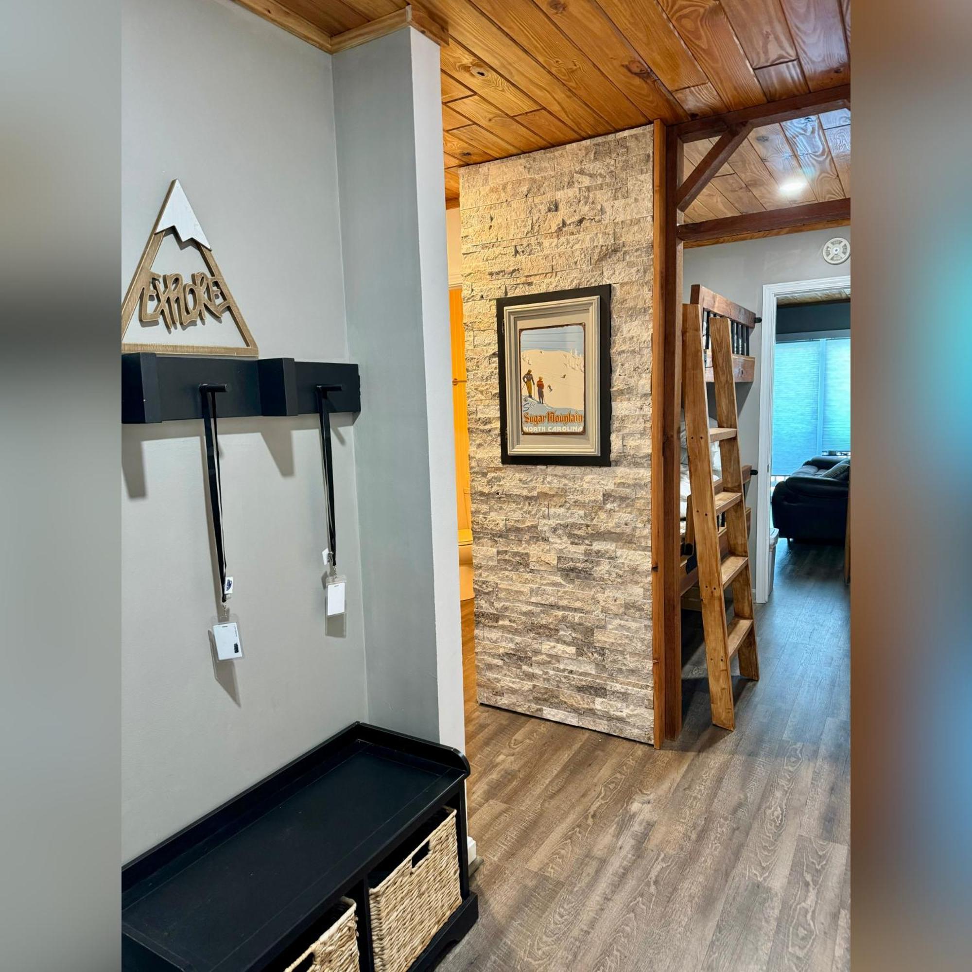 The Sugar Suite - Renovated With A View! Ac! Pool, Hot Tub, Sauna, Gym, Ev Sugar Mountain Exterior photo